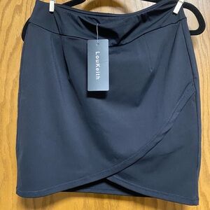 LOU KEITH LADIES BLACK ACTIVEWEAR SKORT - SIZE L - NWT